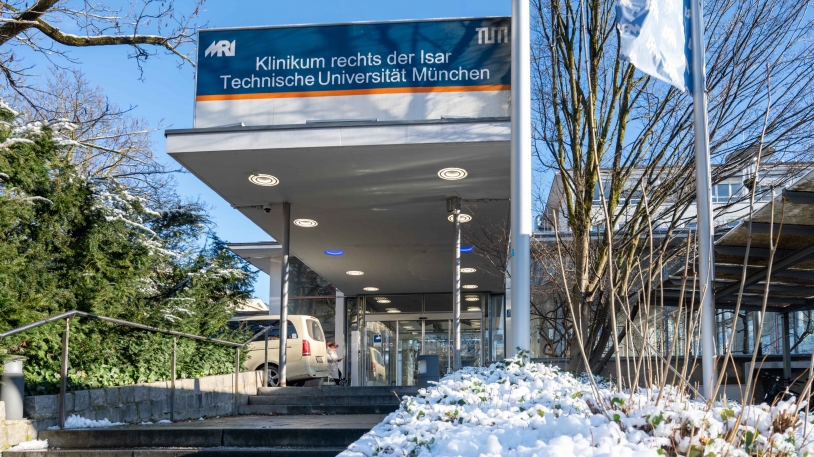 Haupteingang des TUM Klinikums | Klinikum rechts der Isar in München. Foto: Kathrin Czoppelt, TUM Klinikum