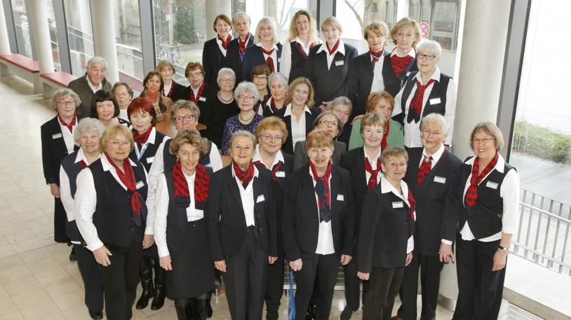 Gruppenfoto der ehrenamtlichen Krankenhaushilfe 