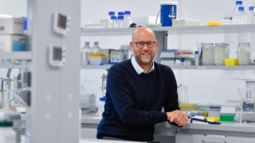 Prof. Lars Mägdefessel Prof. Lars Mägdefessel