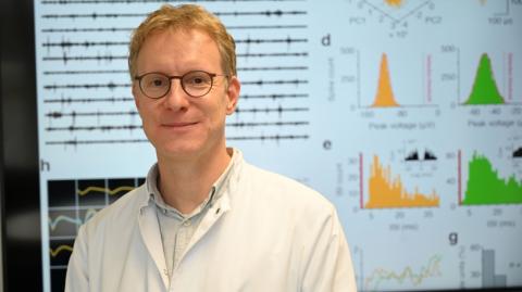 Porträt von Prof. Simon Jacob