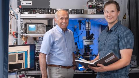 Prof. Arthur Konnerth und Dr. Benedikt Zott 